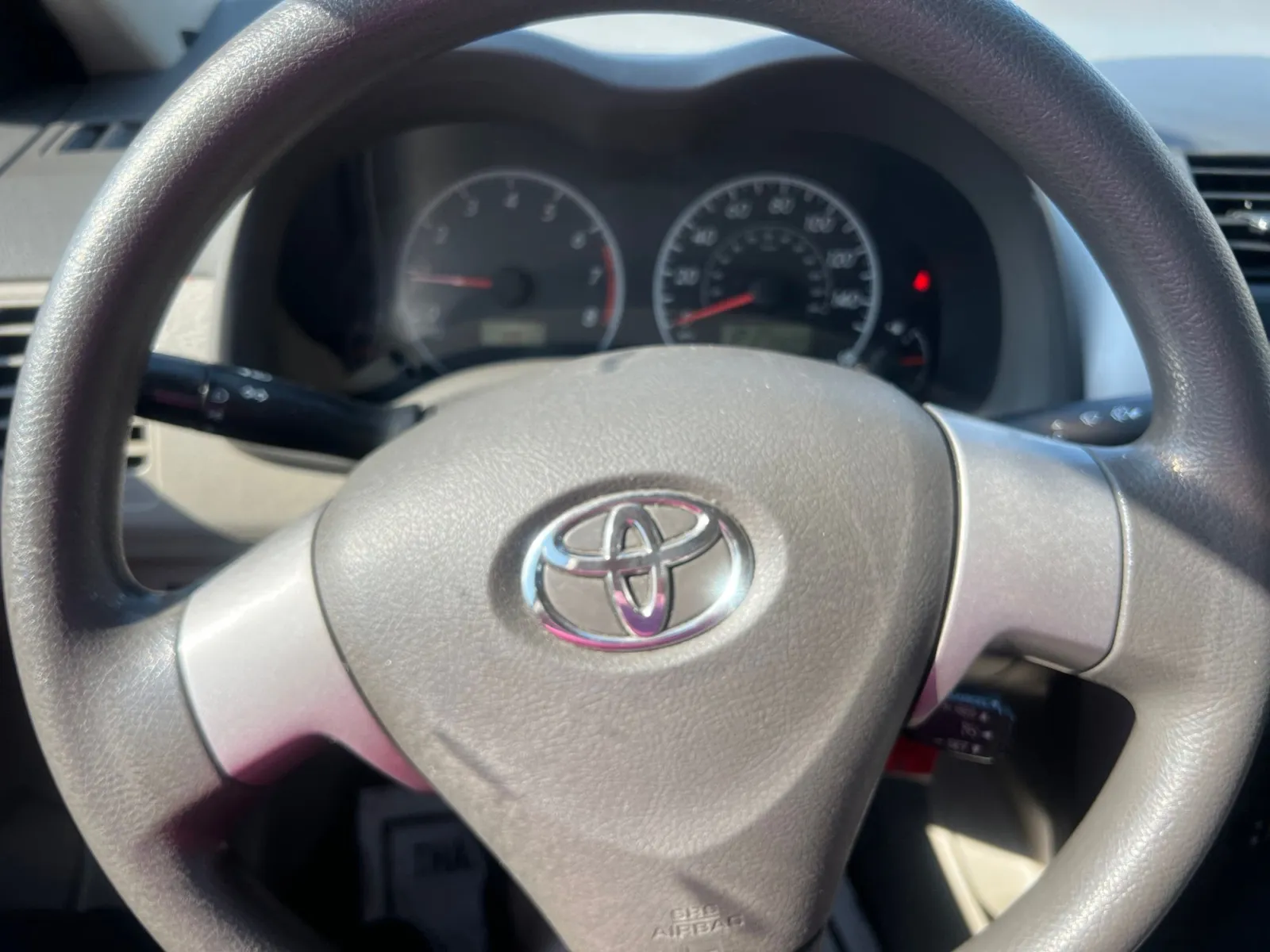 2010 Toyota Corolla LE — photo 14