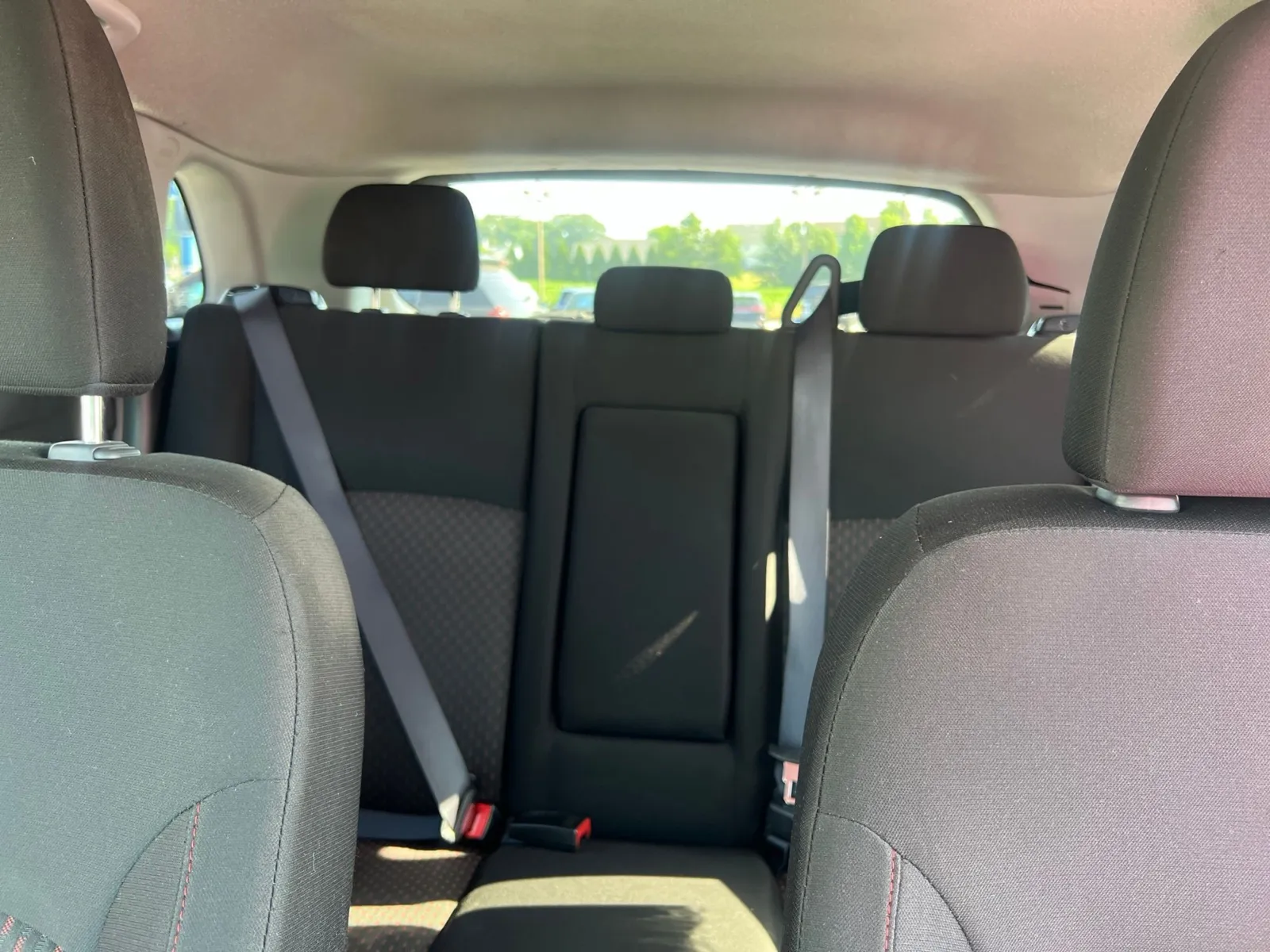 2017 Mitsubishi Outlander Sport 2.0 ES — photo 19