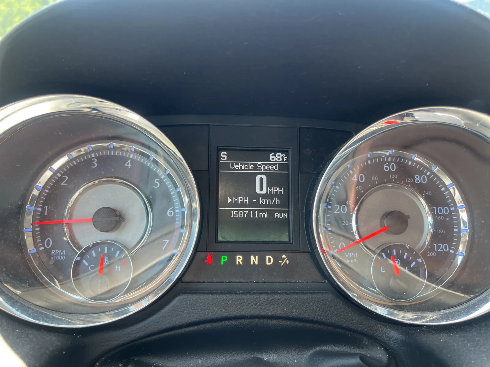 2016 Chrysler Town & Country Touring — photo 11