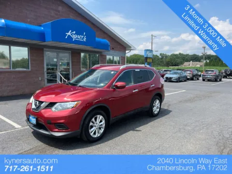 Red 2014 Nissan Rogue SV for sale in Chambersburg, PA