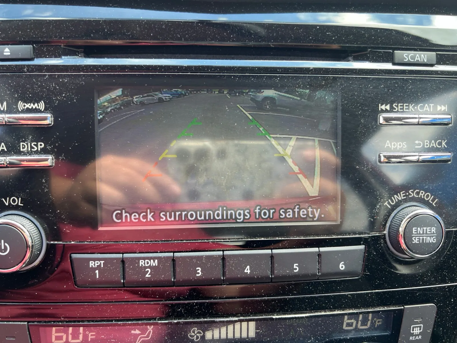 2014 Nissan Rogue SV — photo 15