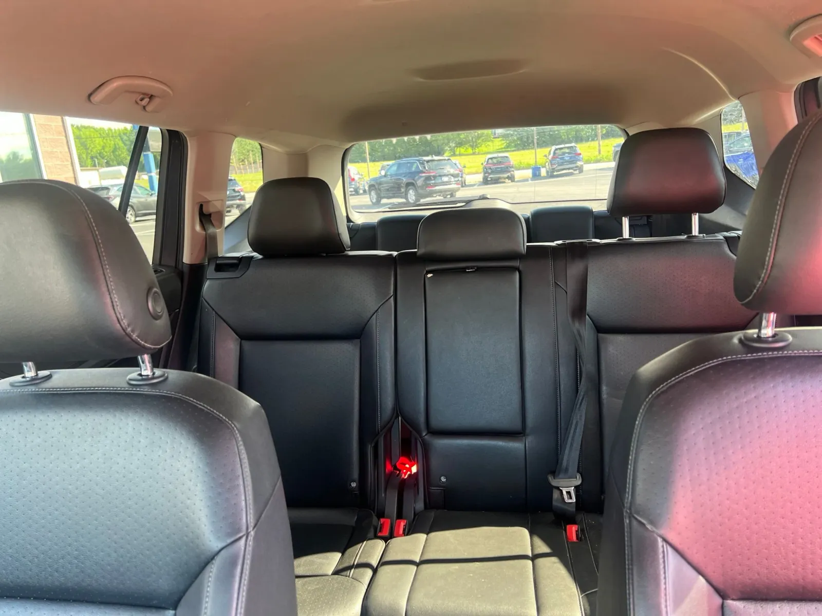2018 Volkswagen Atlas 3.6L V6 SE — photo 20
