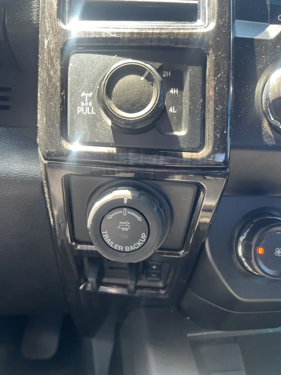 2019 Ford F-150 XLT — photo 17