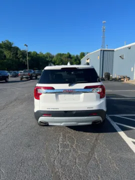 More photos of 2023 GMC Acadia SLT at Kyner's Auto Sales, Inc., PA