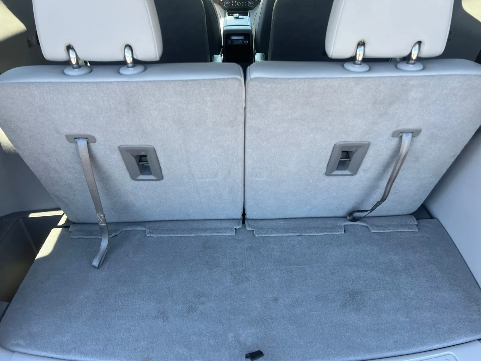 2023 GMC Acadia SLT - Photo 30