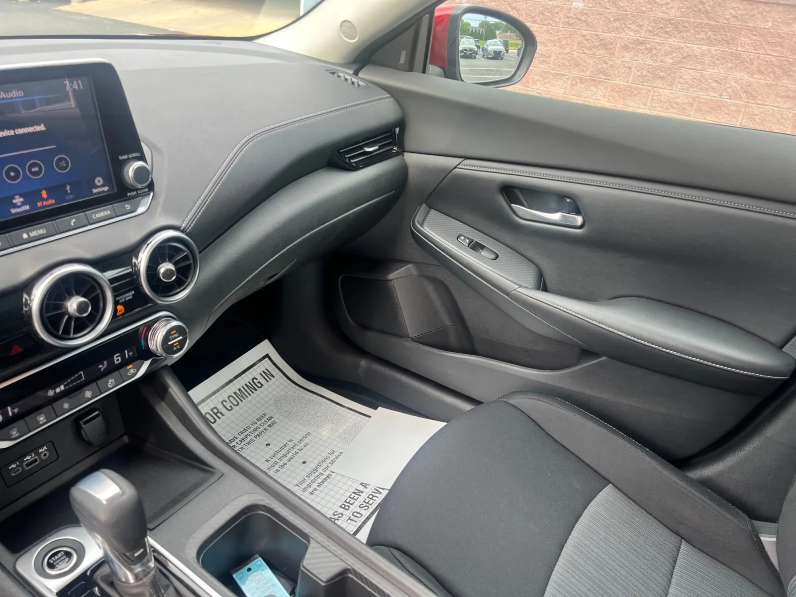 2021 Nissan Sentra SV — photo 12