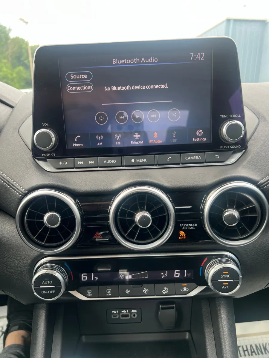 2021 Nissan Sentra SV — photo 16