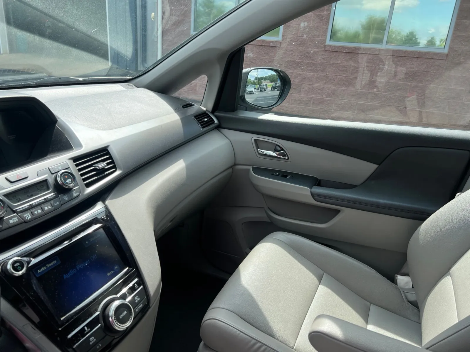 2016 Honda Odyssey EX-L — photo 10