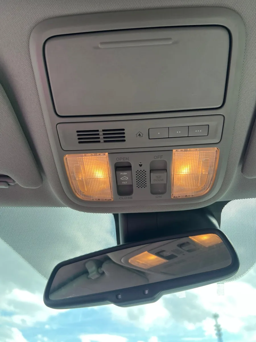 2016 Honda Odyssey EX-L — photo 18