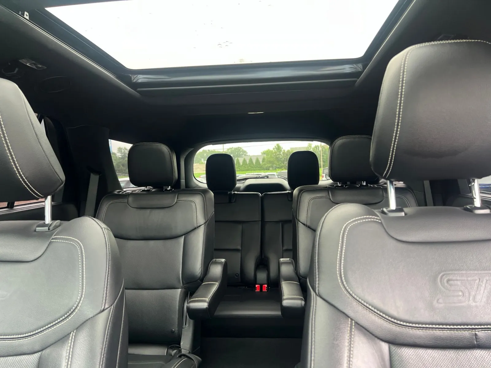 2021 Ford Explorer ST — photo 27