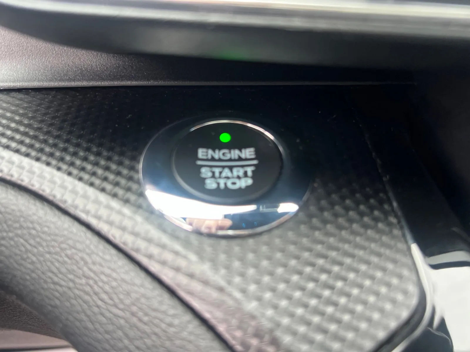 2021 Ford Explorer ST — photo 20