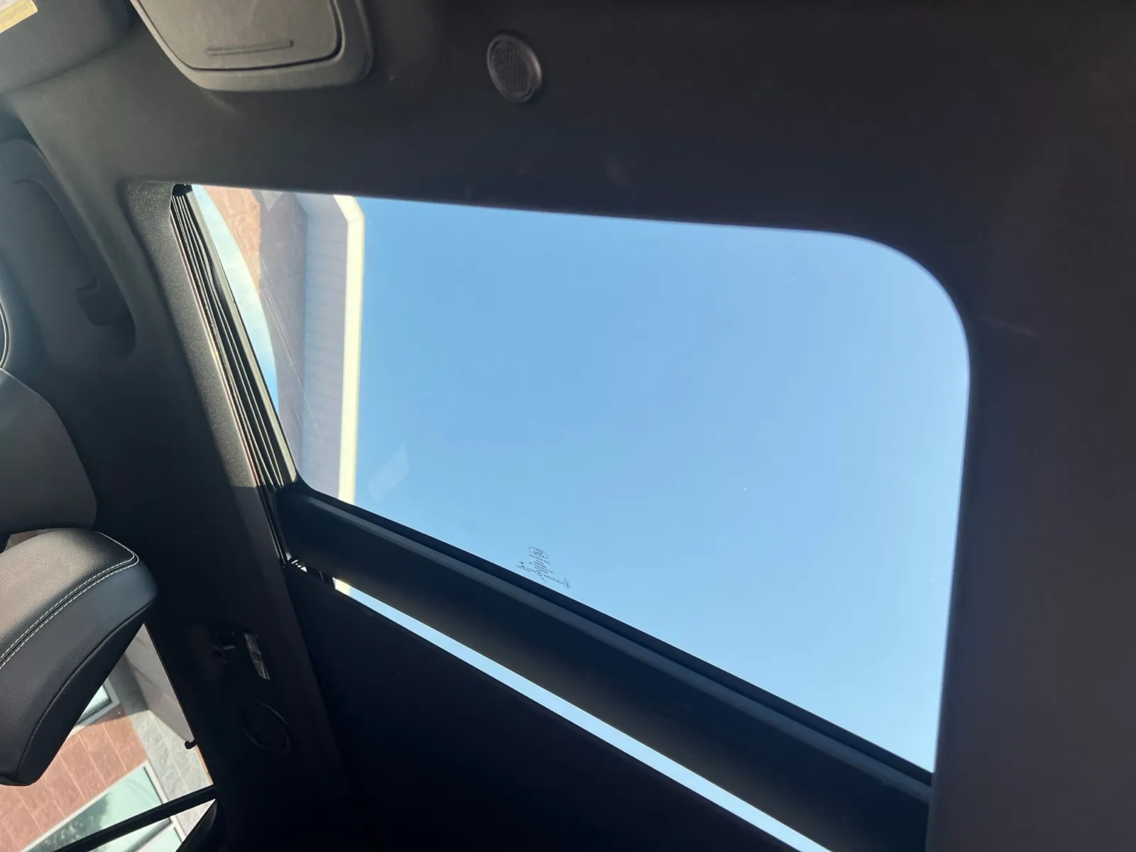 2021 Ford Explorer ST — photo 25