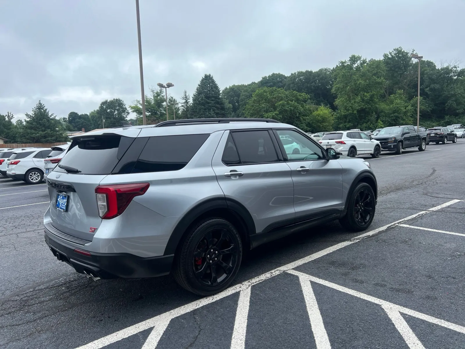 2021 Ford Explorer ST — photo 6