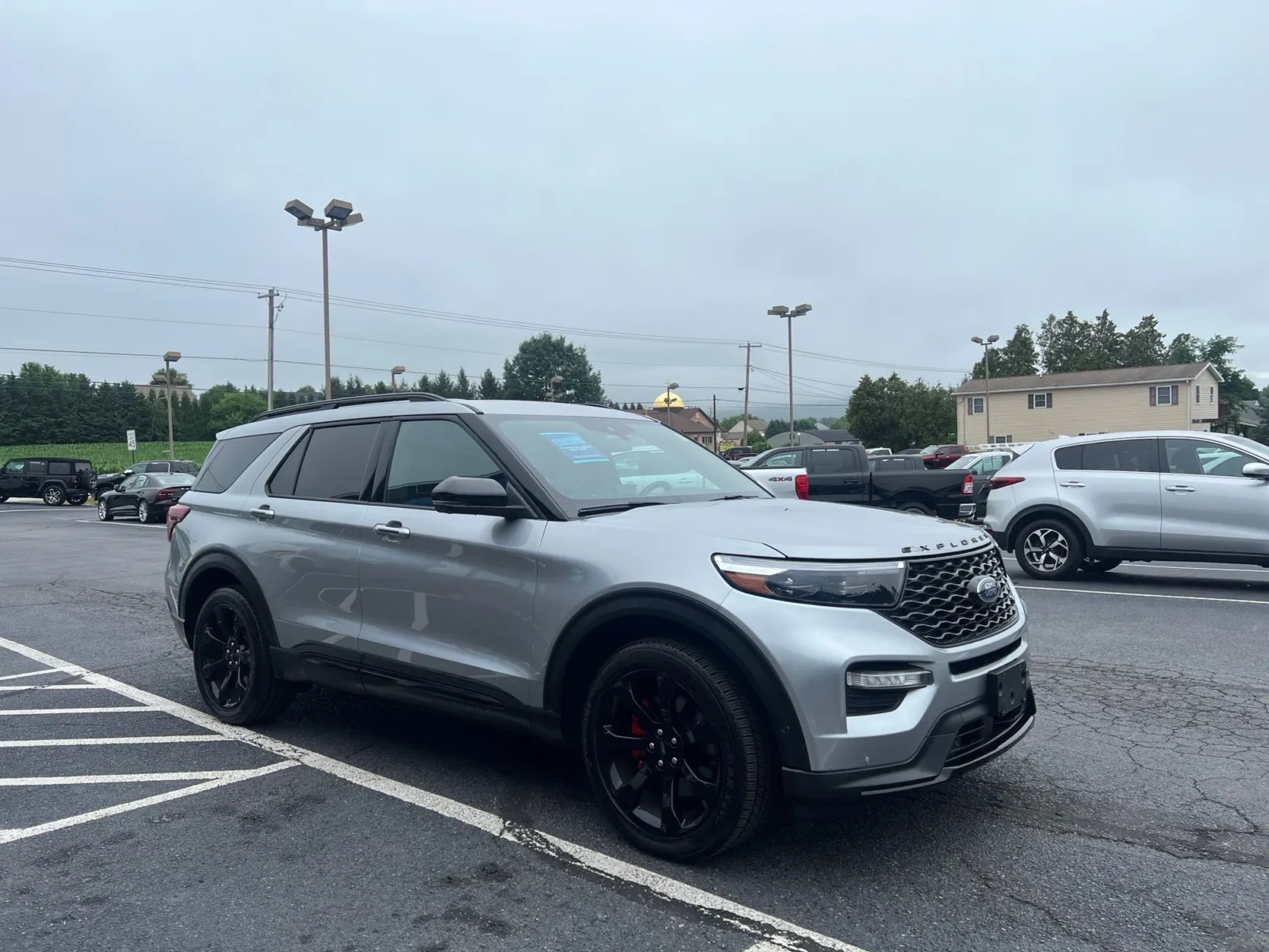 2021 Ford Explorer ST — photo 8