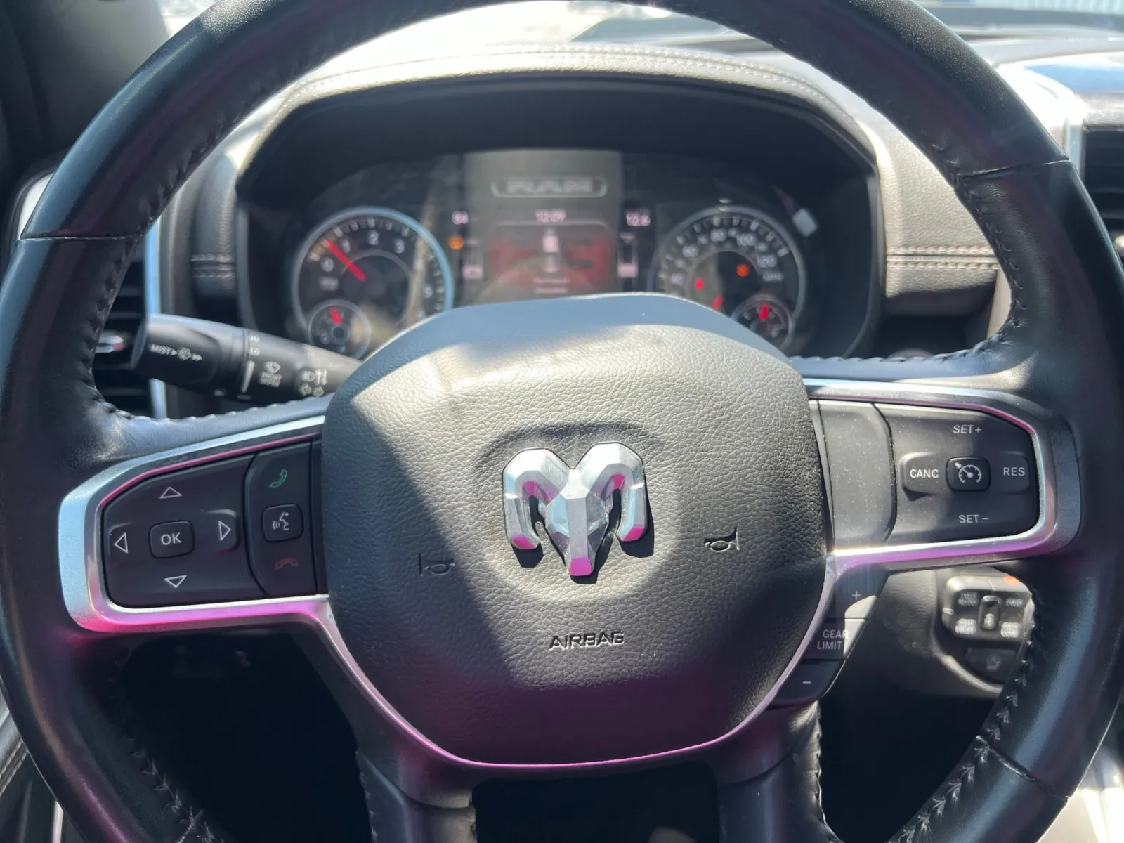 2022 Ram 1500 Laramie — photo 14