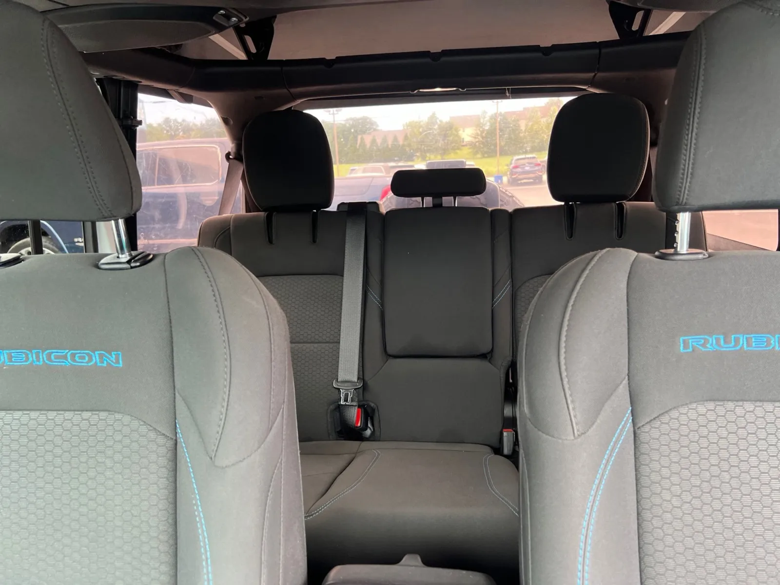 2023 Jeep Wrangler Rubicon 4xe — photo 27