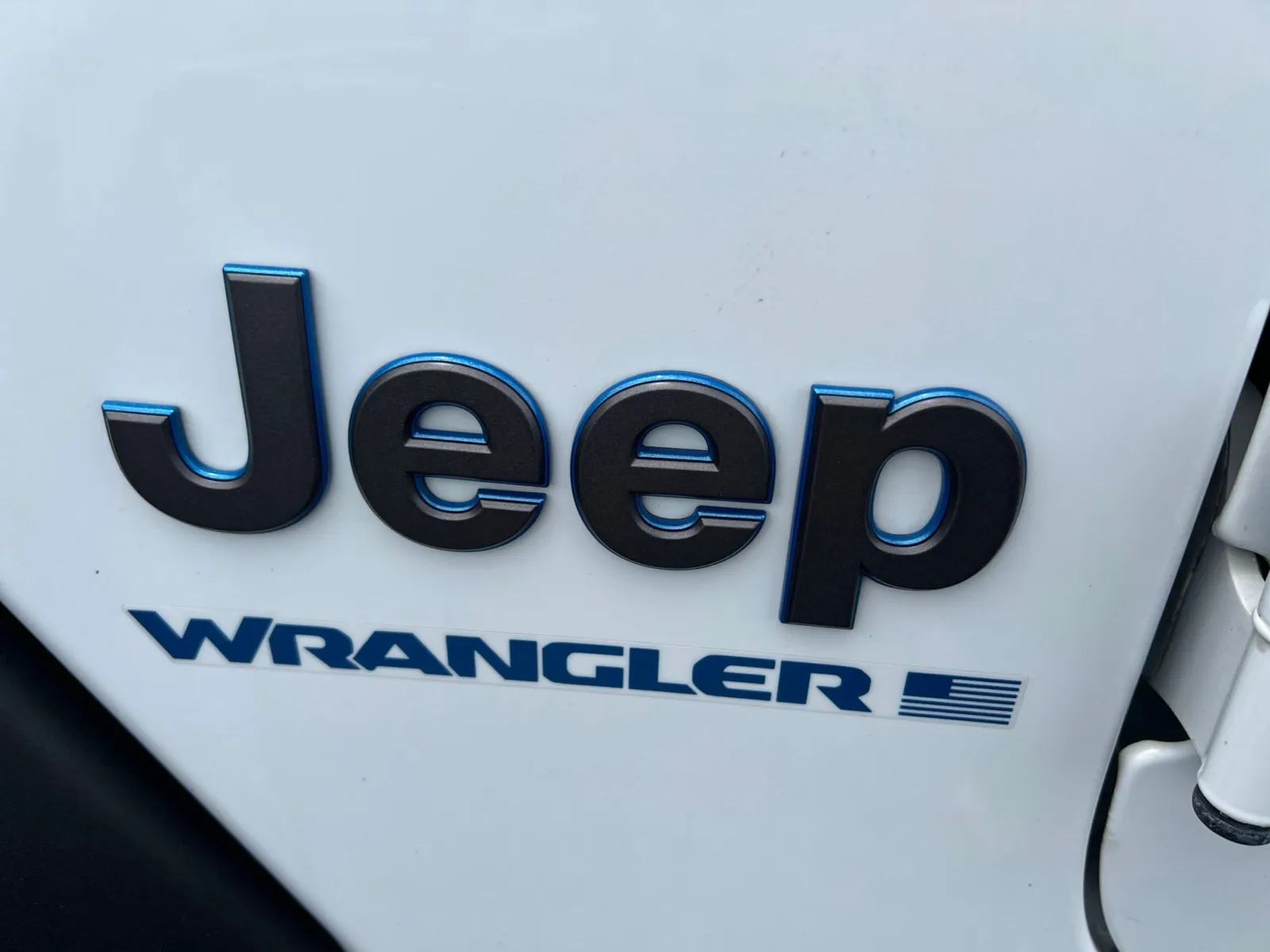 2023 Jeep Wrangler Rubicon 4xe — photo 11