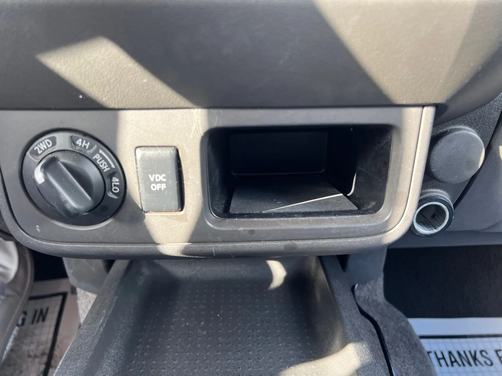 2011 Nissan Xterra S — photo 17
