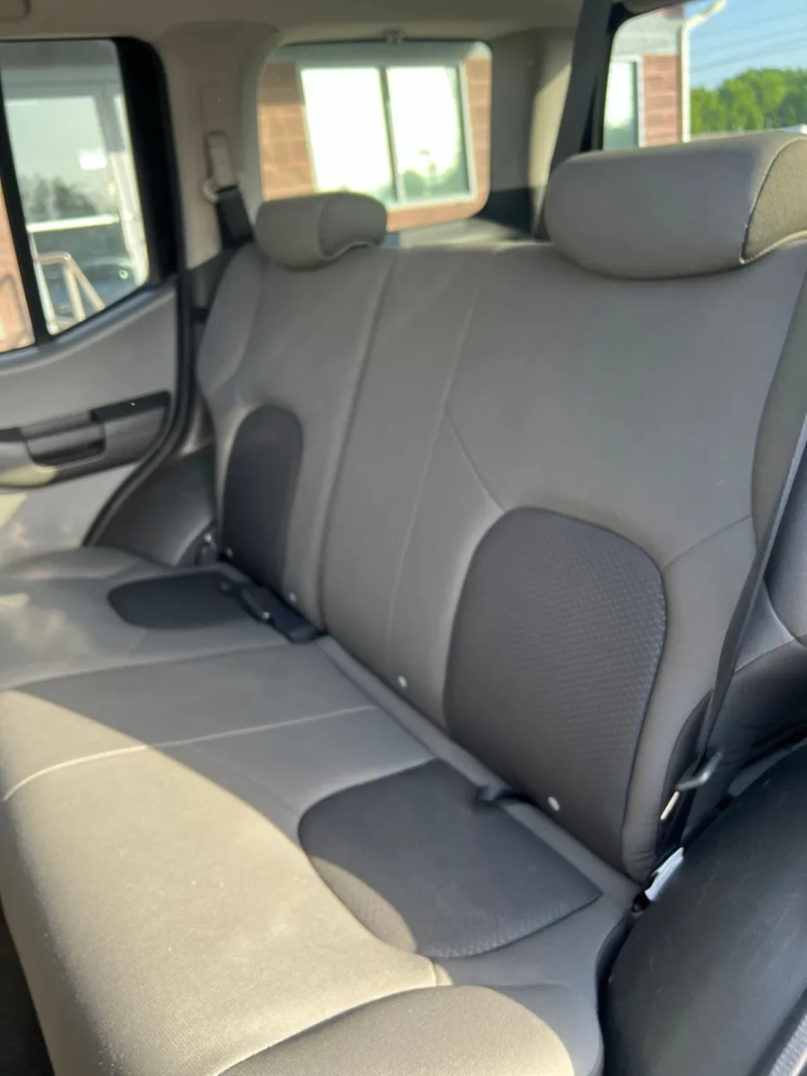 2011 Nissan Xterra S — photo 23