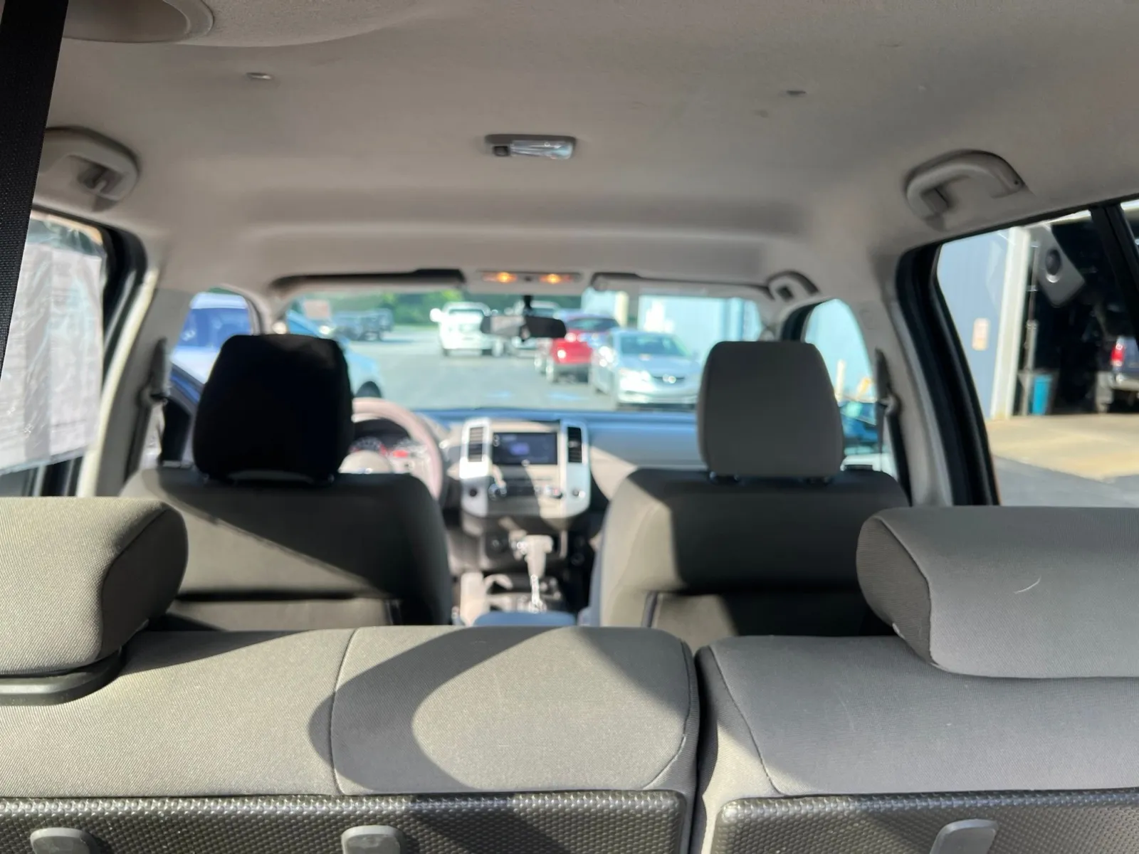2011 Nissan Xterra S — photo 25