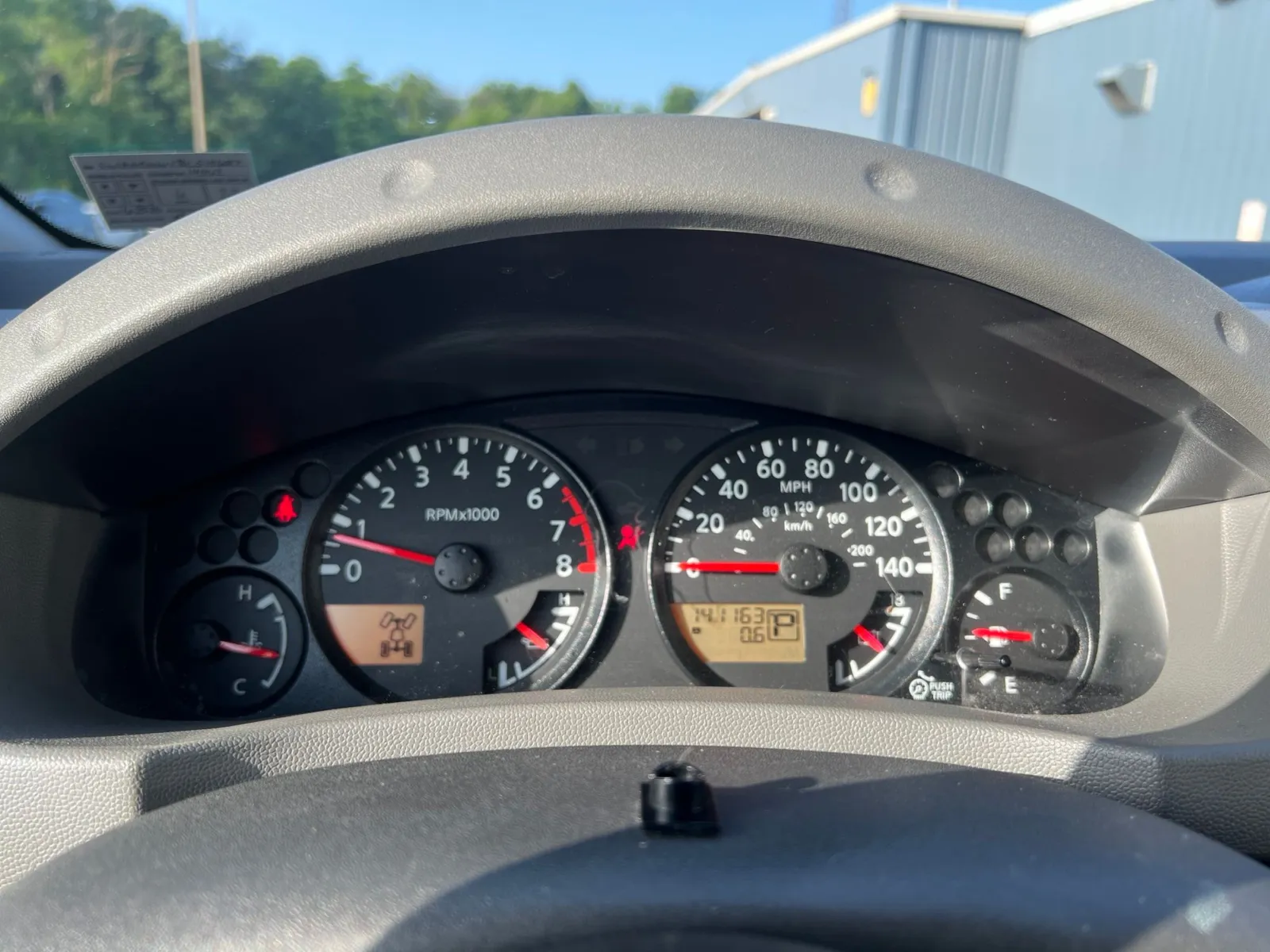 2011 Nissan Xterra S — photo 14
