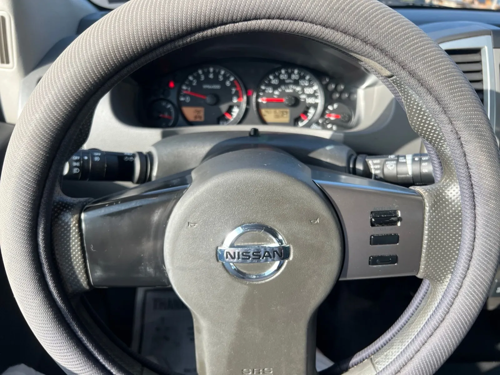 2011 Nissan Xterra S — photo 15