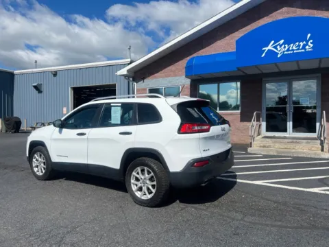 More photos of 2016 Jeep Cherokee Sport at Kyner's Auto Sales, Inc., PA