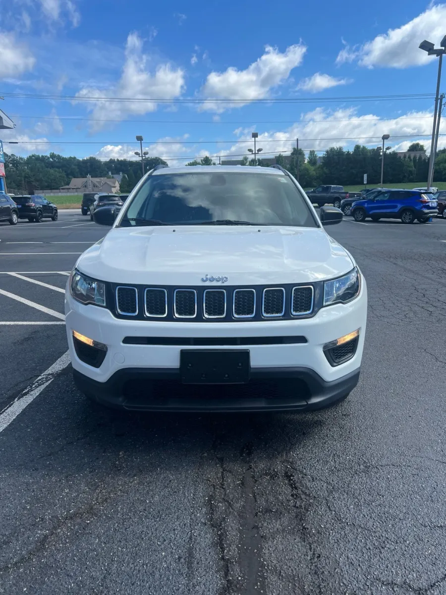 2019 Jeep Compass Sport — photo 9