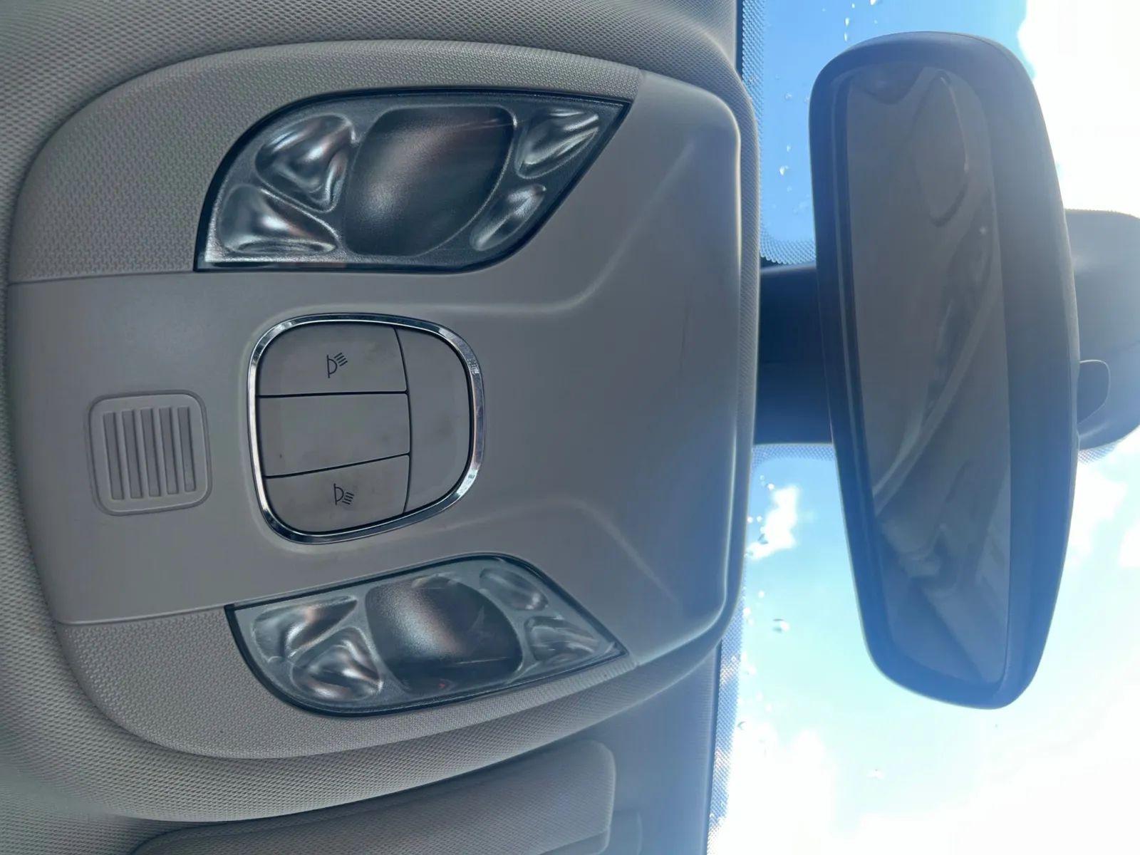 2019 Jeep Compass Sport — photo 17