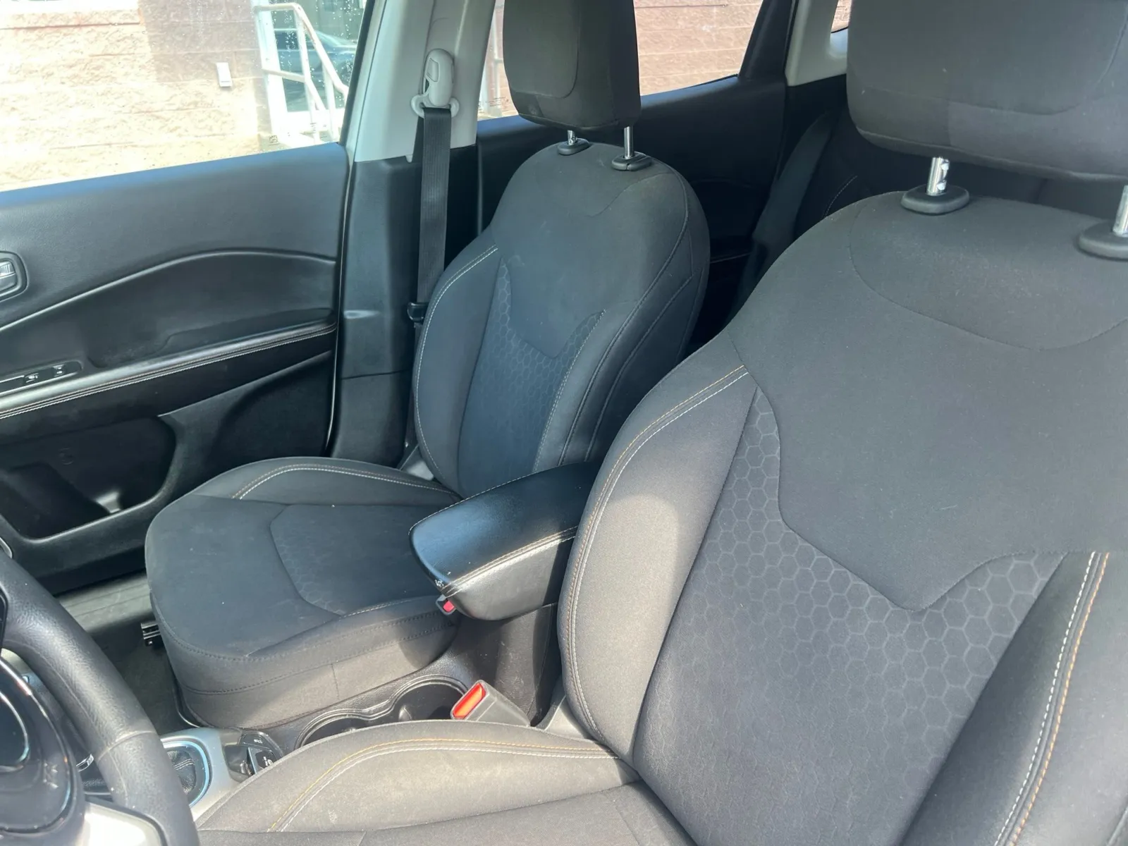 2019 Jeep Compass Sport — photo 11