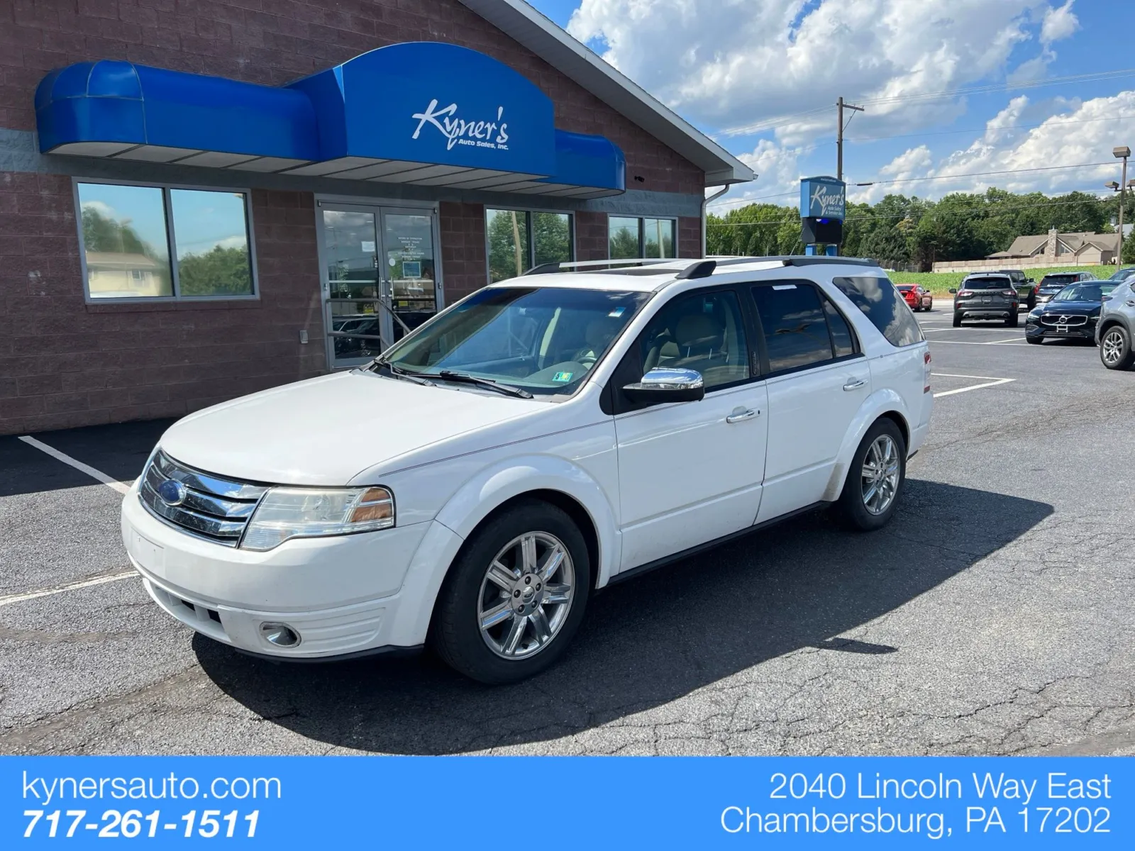 White 2008 Ford Taurus X Limited for sale in Chambersburg, PA