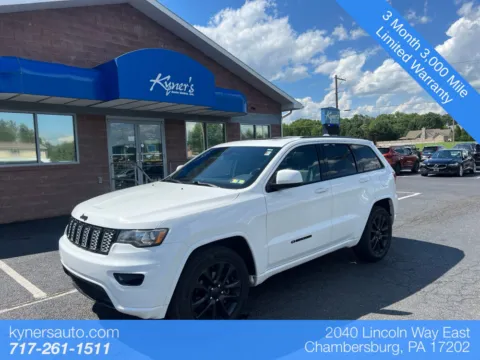 White 2020 Jeep Grand Cherokee Altitude for sale in Chambersburg, PA