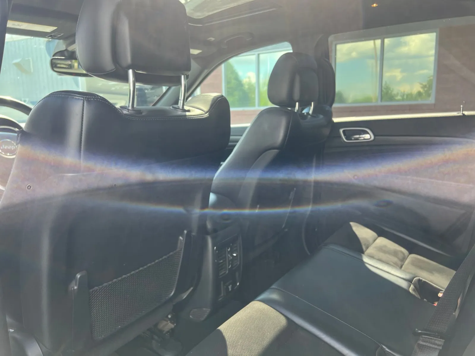 2020 Jeep Grand Cherokee Altitude — photo 22