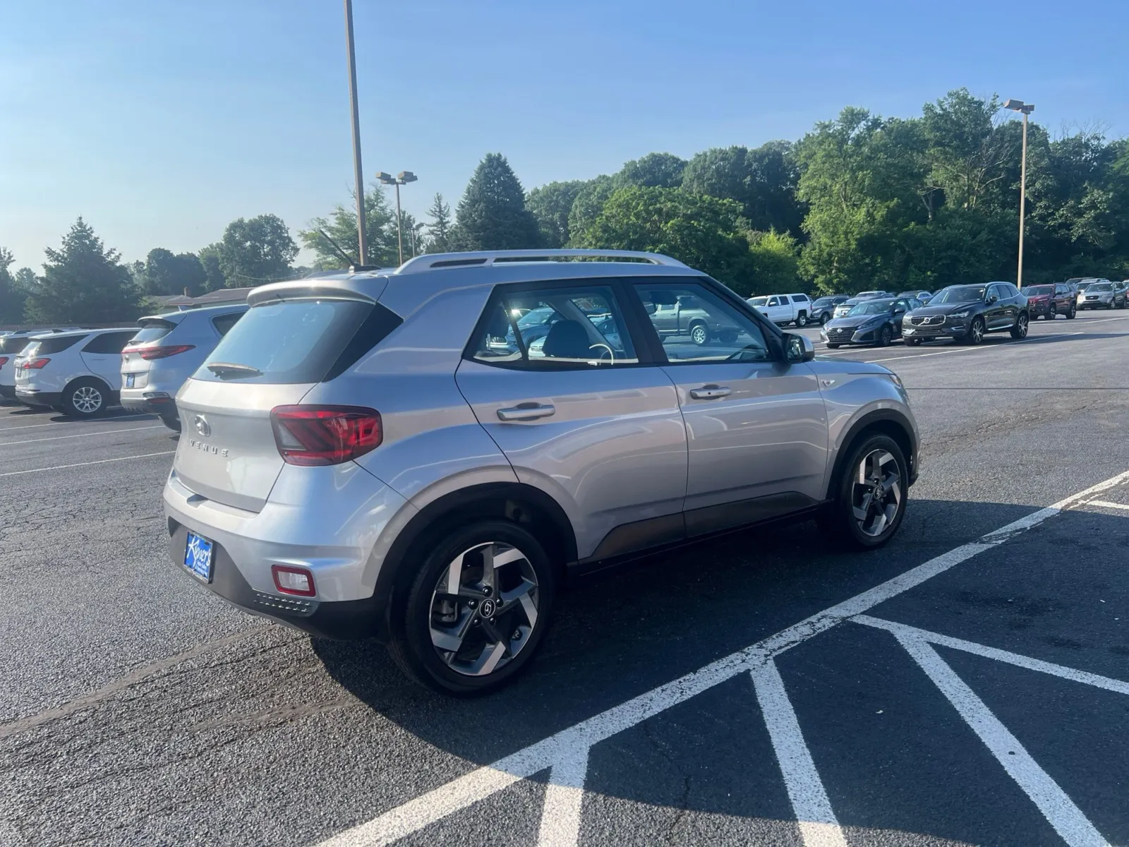 2024 Hyundai Venue SEL — photo 6