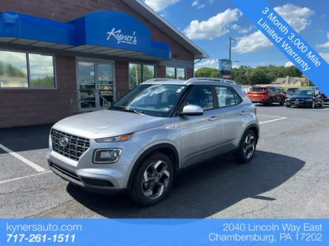 Silver 2024 Hyundai Venue SEL for sale in Chambersburg, PA