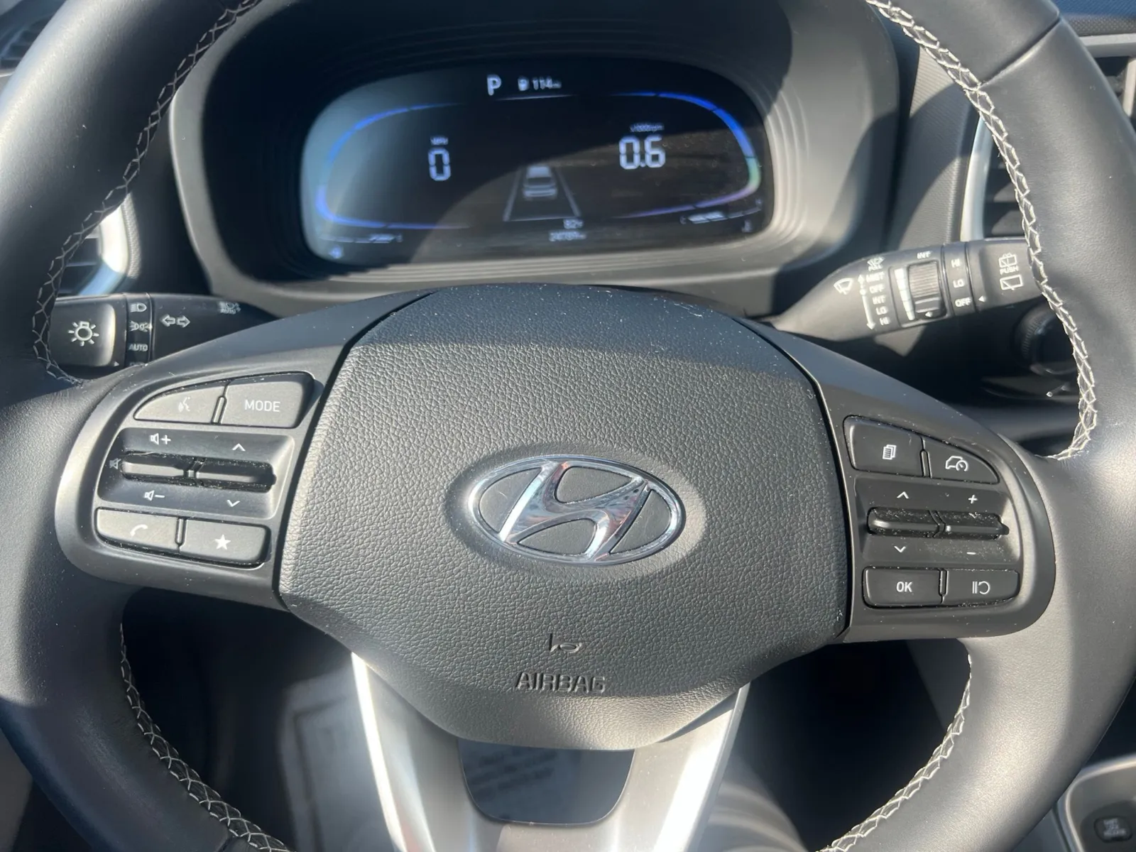 2024 Hyundai Venue SEL — photo 15
