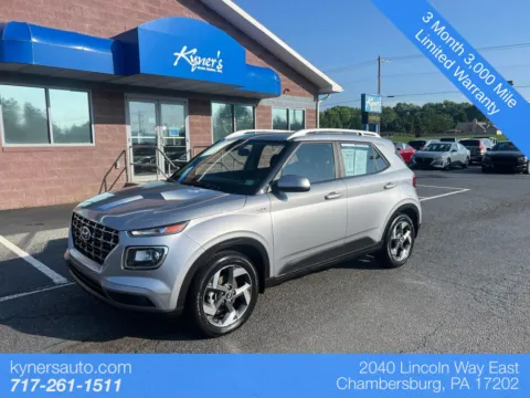 Silver 2024 Hyundai Venue SEL for sale in Chambersburg, PA