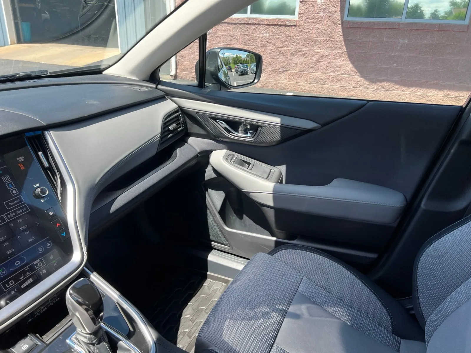 2024 Subaru Outback Premium — photo 12