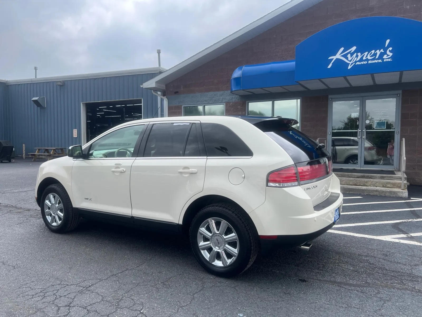 2007 Lincoln MKX Base — photo 3