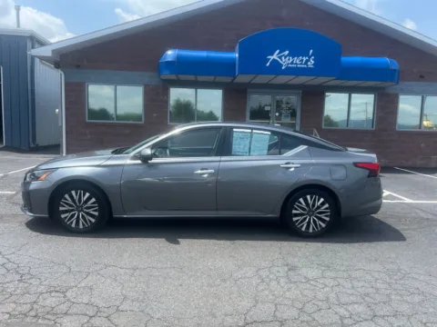 Another view of 2023 Nissan Altima 2.5 SV for sale in Chambersburg, PA at Kyner's Auto Sales, Inc.