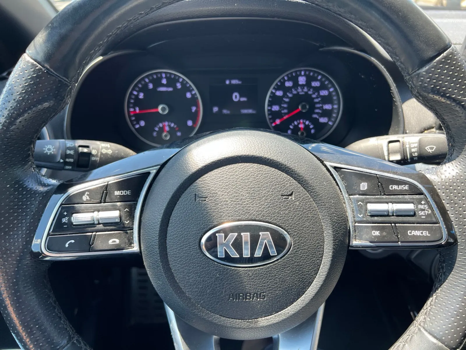 2021 Kia Forte GT-Line — photo 12