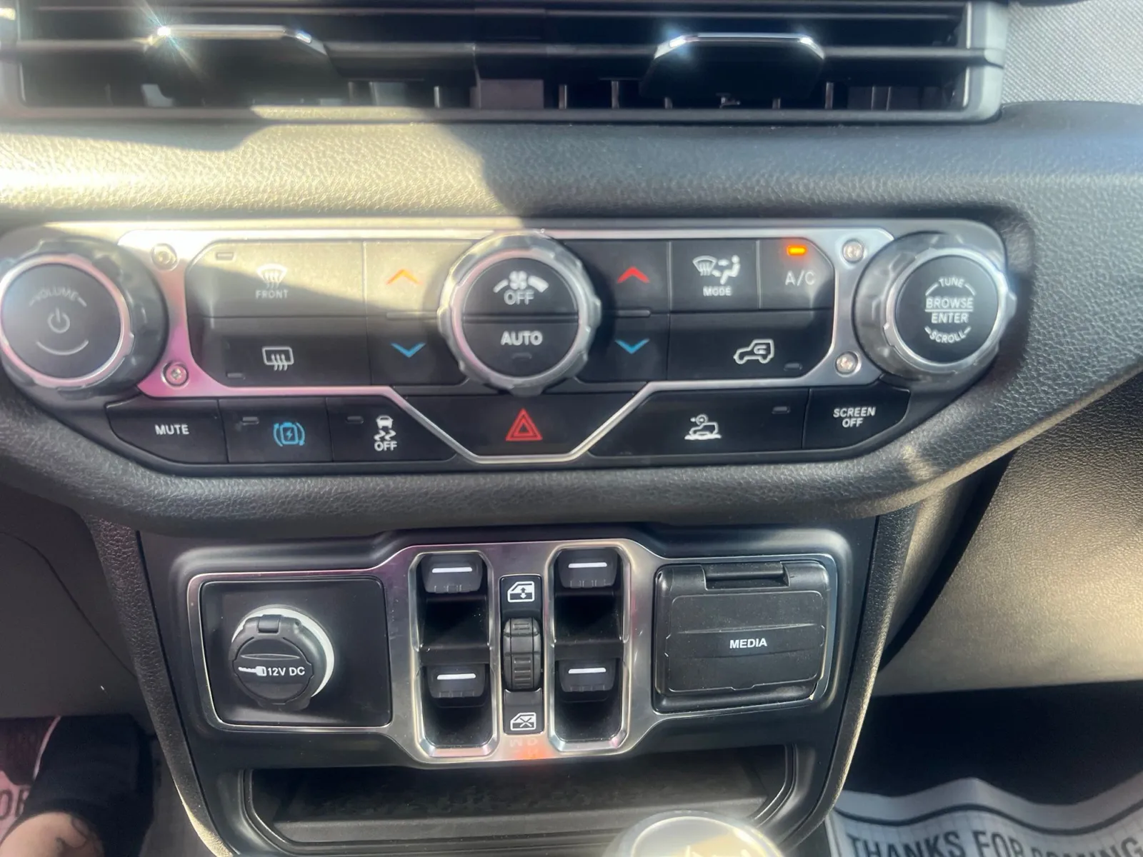 2024 Jeep Wrangler Sport S 4xe — photo 20