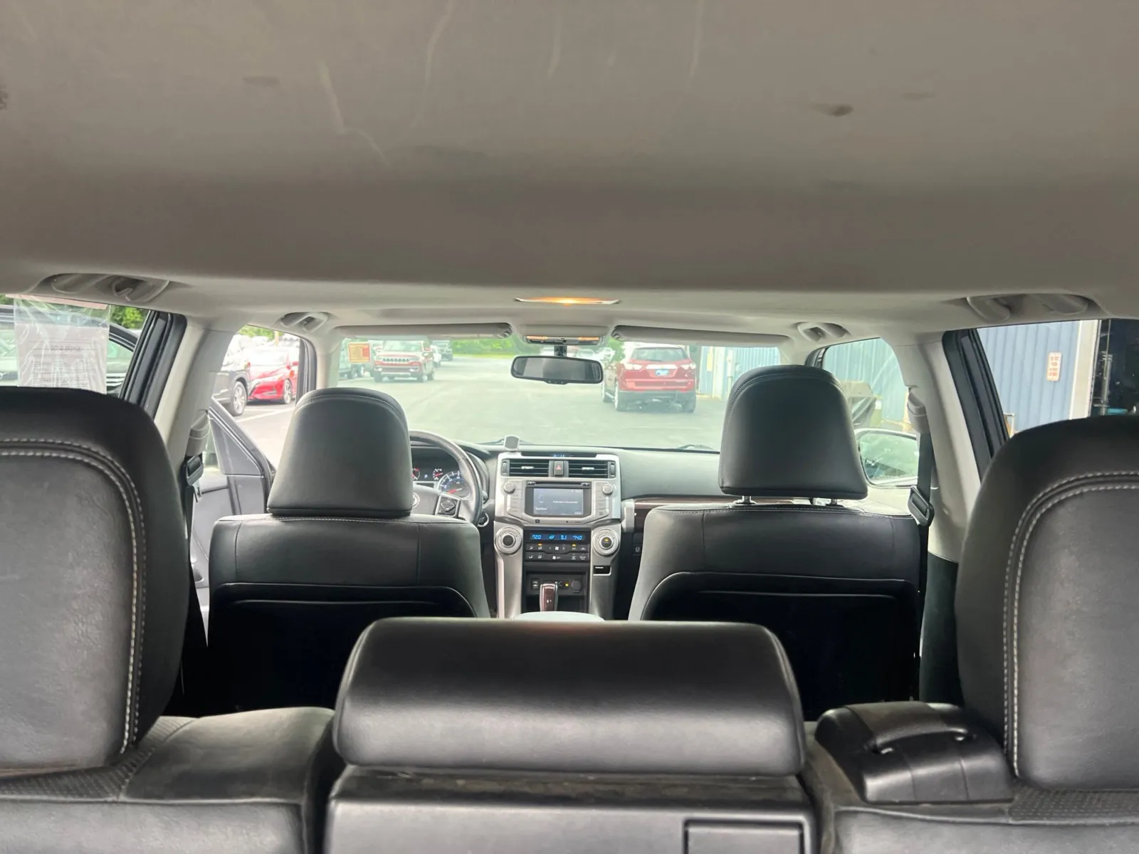 2015 Toyota 4Runner Limited — photo 22
