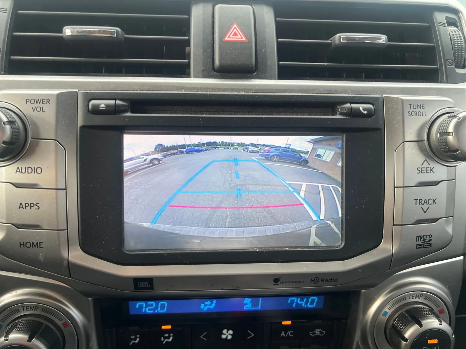 2015 Toyota 4Runner Limited — photo 14