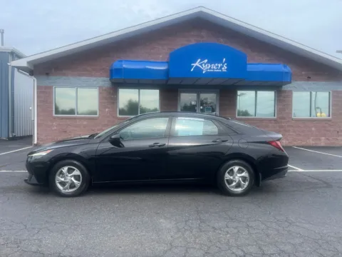 Another view of 2022 Hyundai Elantra SE for sale in Chambersburg, PA at Kyner's Auto Sales, Inc.
