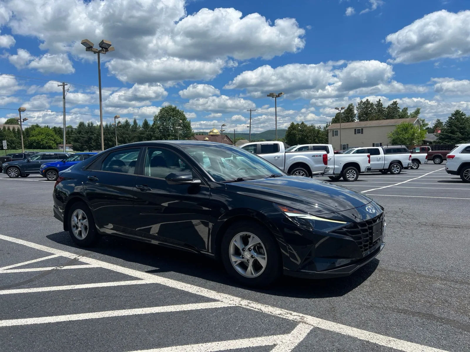 2022 Hyundai Elantra SE — photo 8