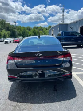 More photos of 2022 Hyundai Elantra SE at Kyner's Auto Sales, Inc., PA