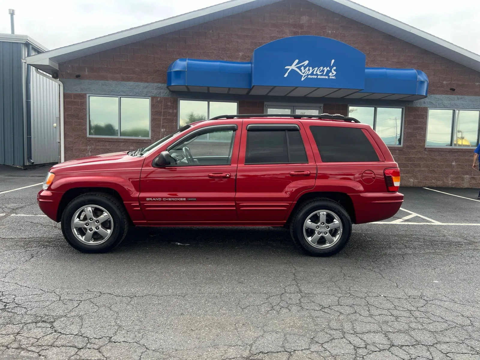 2004 Jeep Grand Cherokee Limited — photo 2