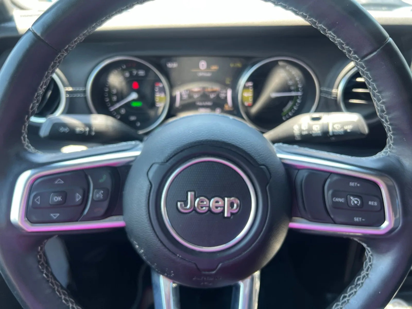 2022 Jeep Wrangler Unlimited Sahara 4xe — photo 12