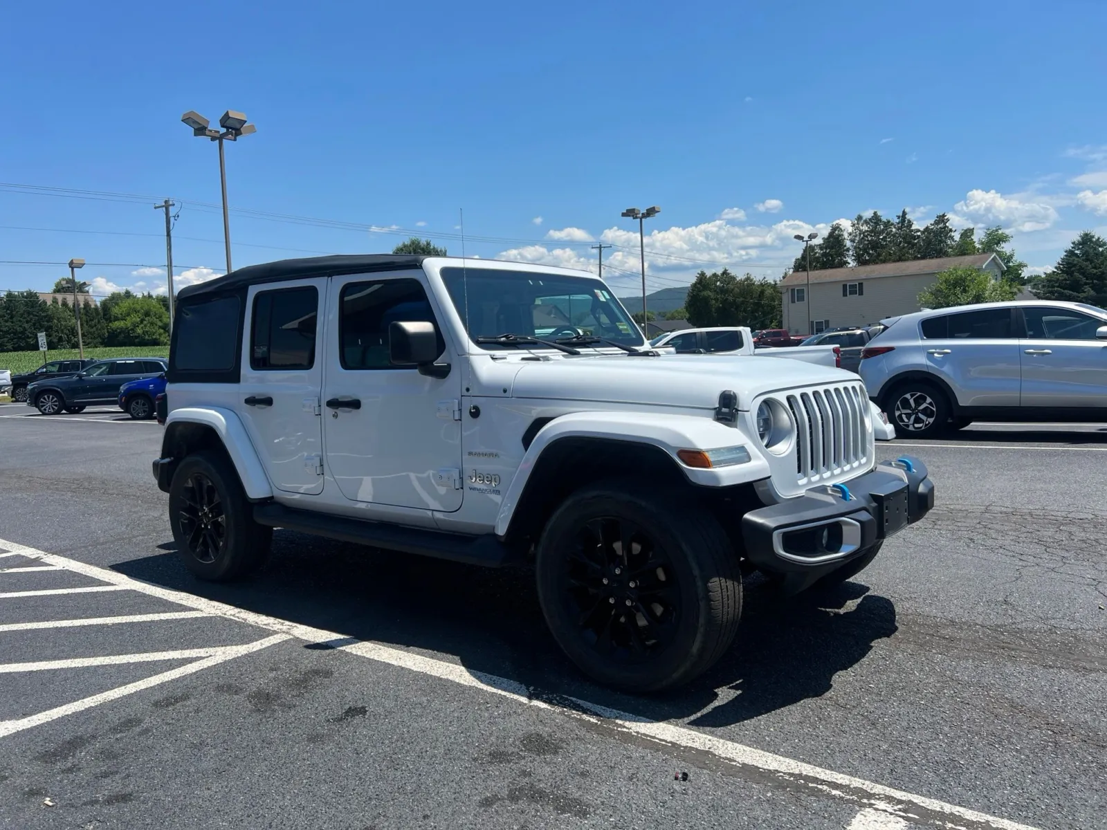 2022 Jeep Wrangler Unlimited Sahara 4xe — photo 7